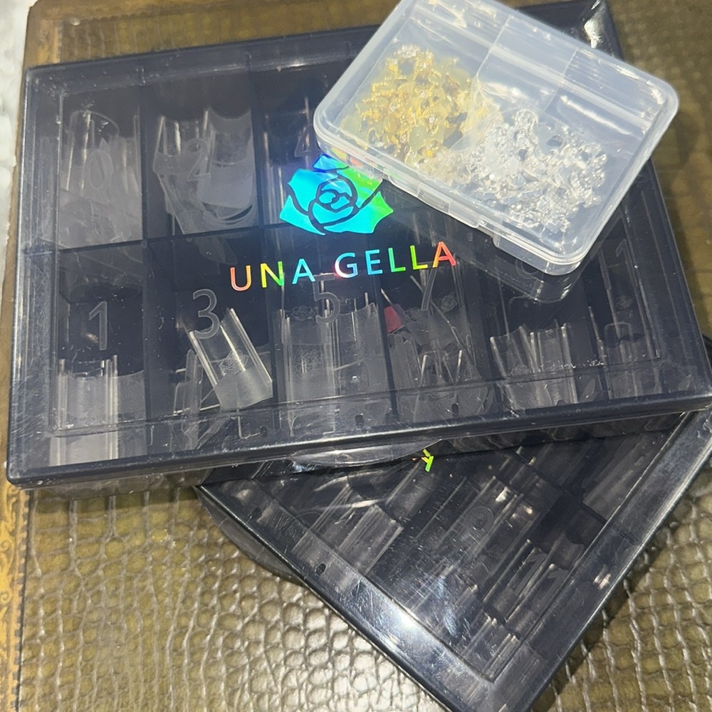 Una Gella Square Long Tips